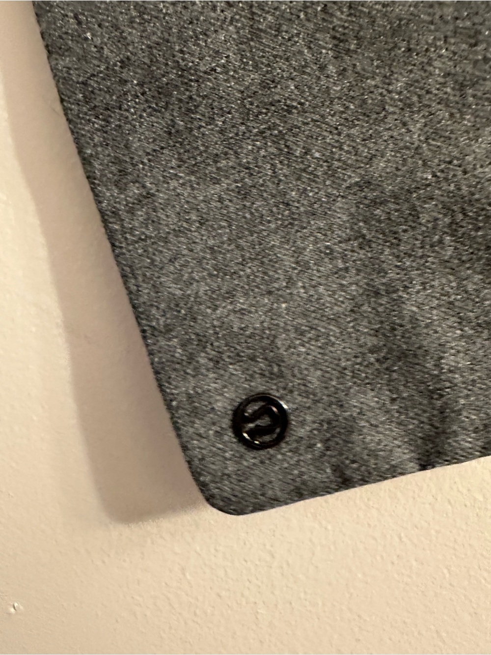 #854 lululemon athletica Gray Cuff Links with Black Accent